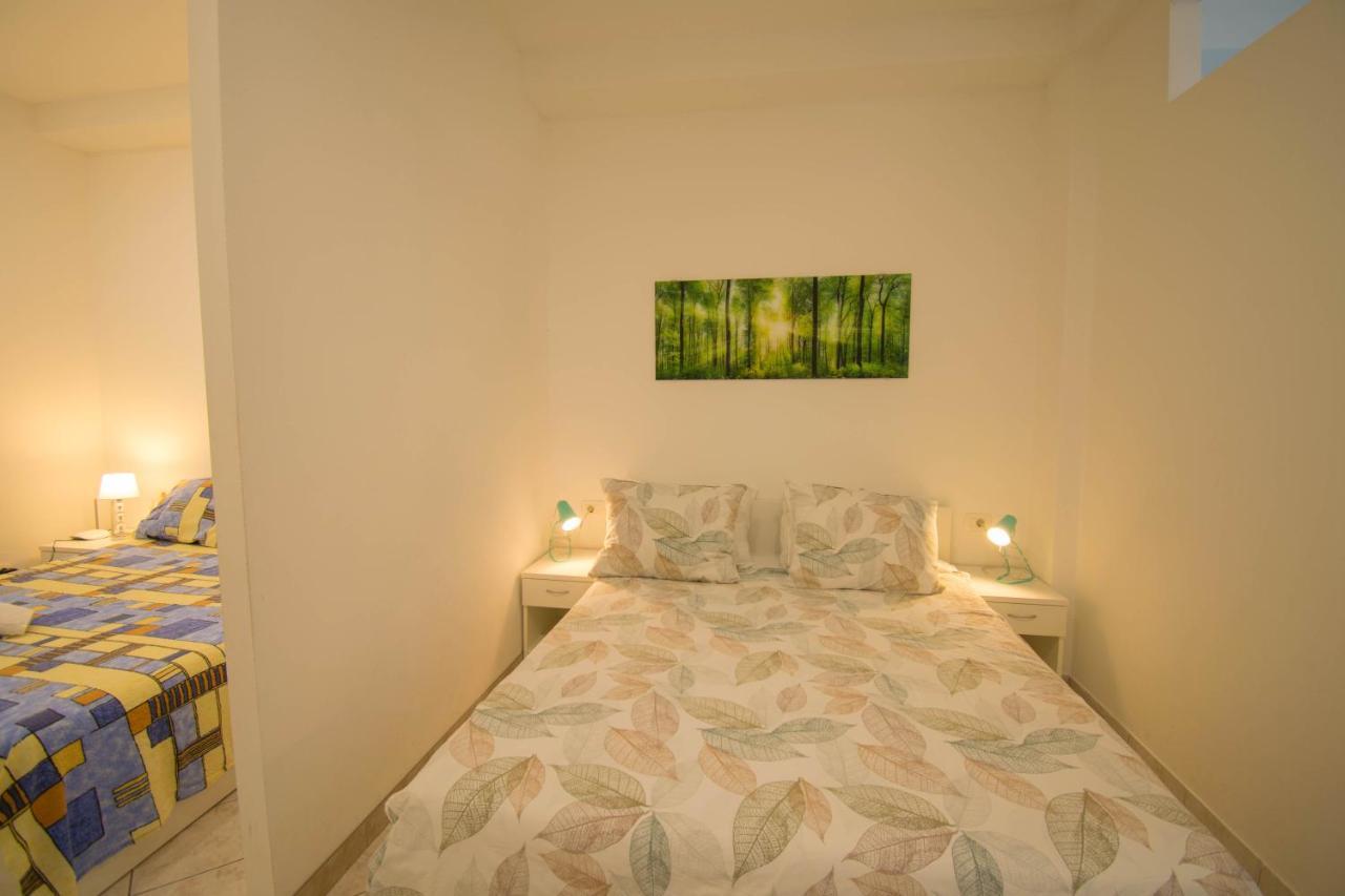 Family apartment Manuela - Baška Voda Bagian luar foto